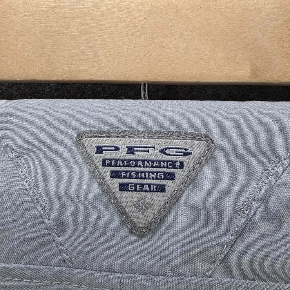 Columbia PFG Shorts Mens 2XL Light Gray Zip Pockets Stretch Quick Dry Fishing